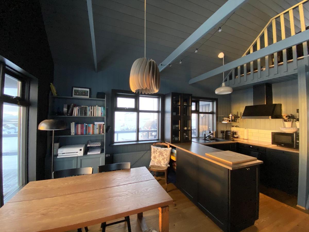 Marbakki Luxury Ocean Retreat Villa Budhir Екстериор снимка