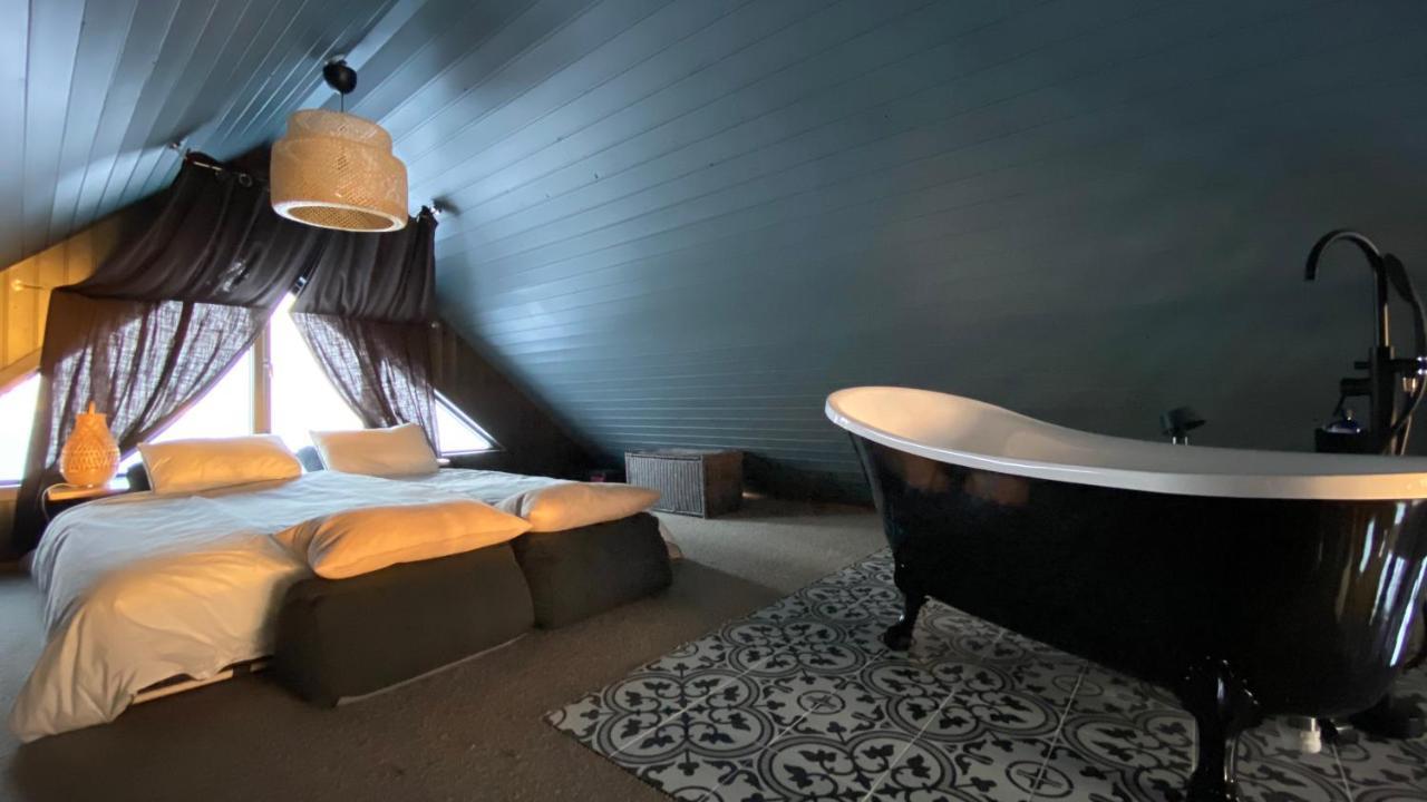 Marbakki Luxury Ocean Retreat Villa Budhir Екстериор снимка